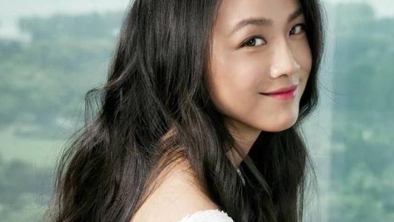 迪丽热巴首度正面回应恋爱怀孕传闻：自己都觉得莫名其妙